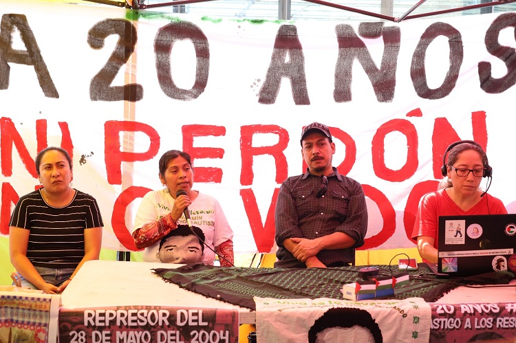 MOVILIZACIÓN. Además del juicio popular, víctimas de los actos de represión del 28 de mayo de 2004 realizaron una marcha. (Foto: Michelle Vázquez) 